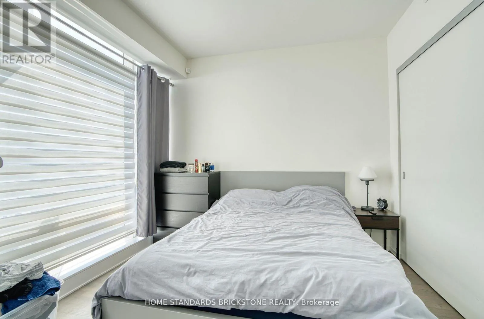 1306 - 1 BLOOR STREET E