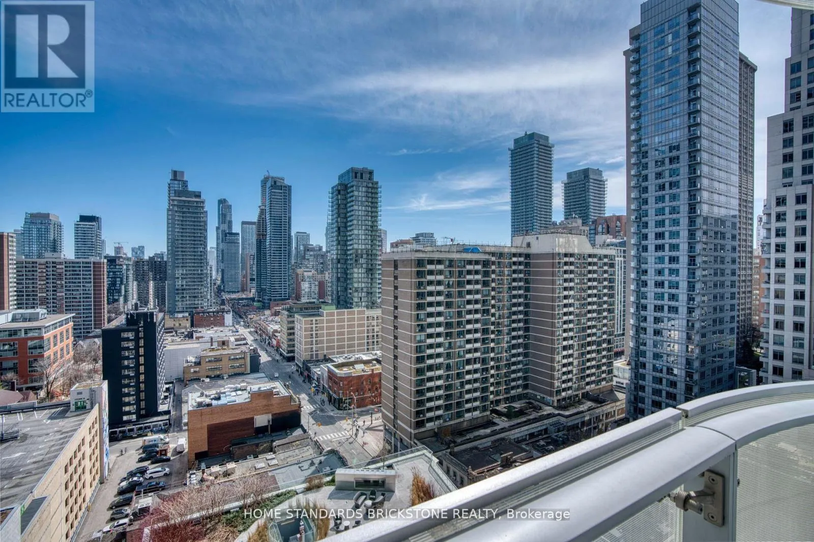 1306 - 1 BLOOR STREET E