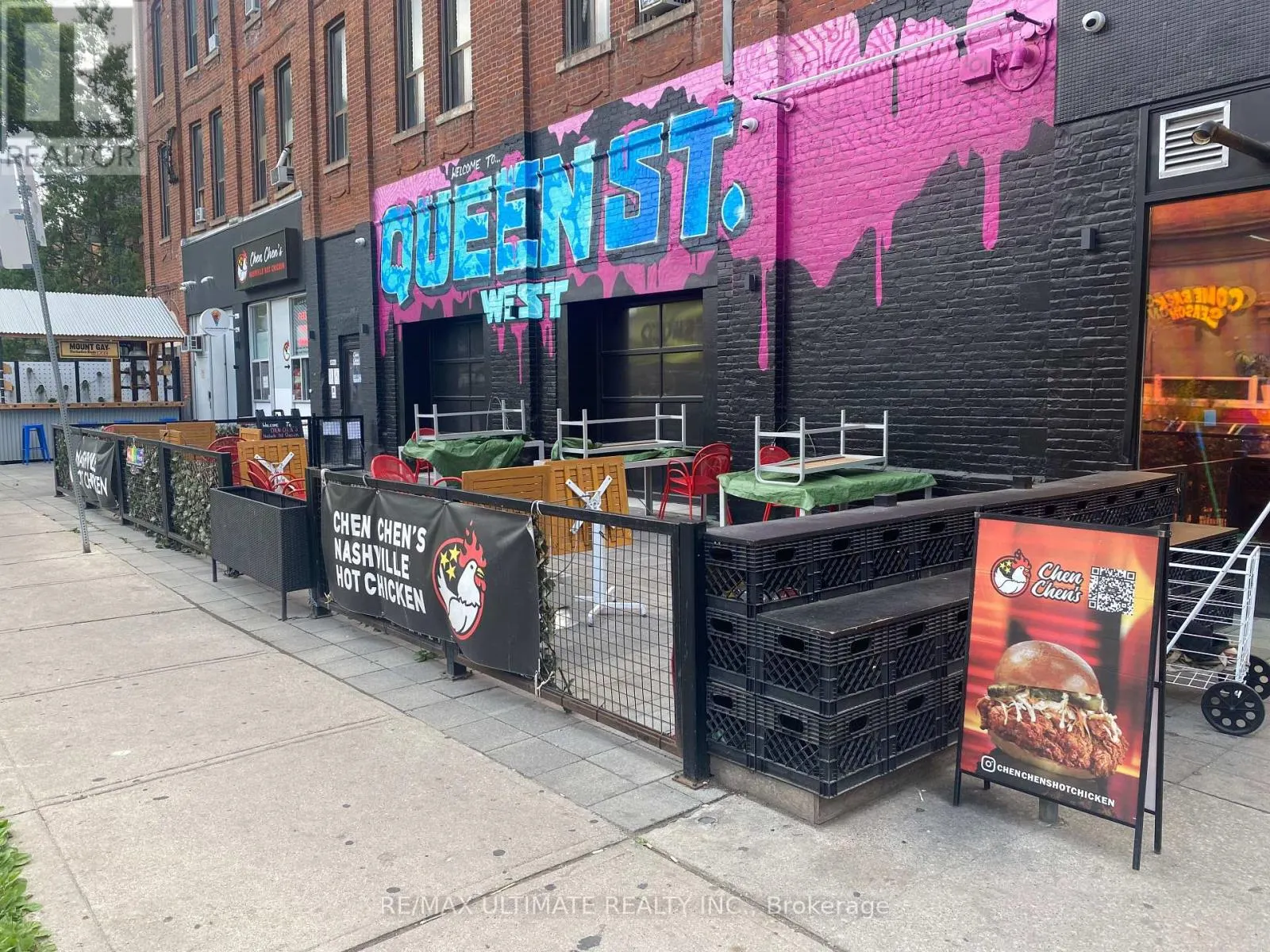 1184 QUEEN STREET W