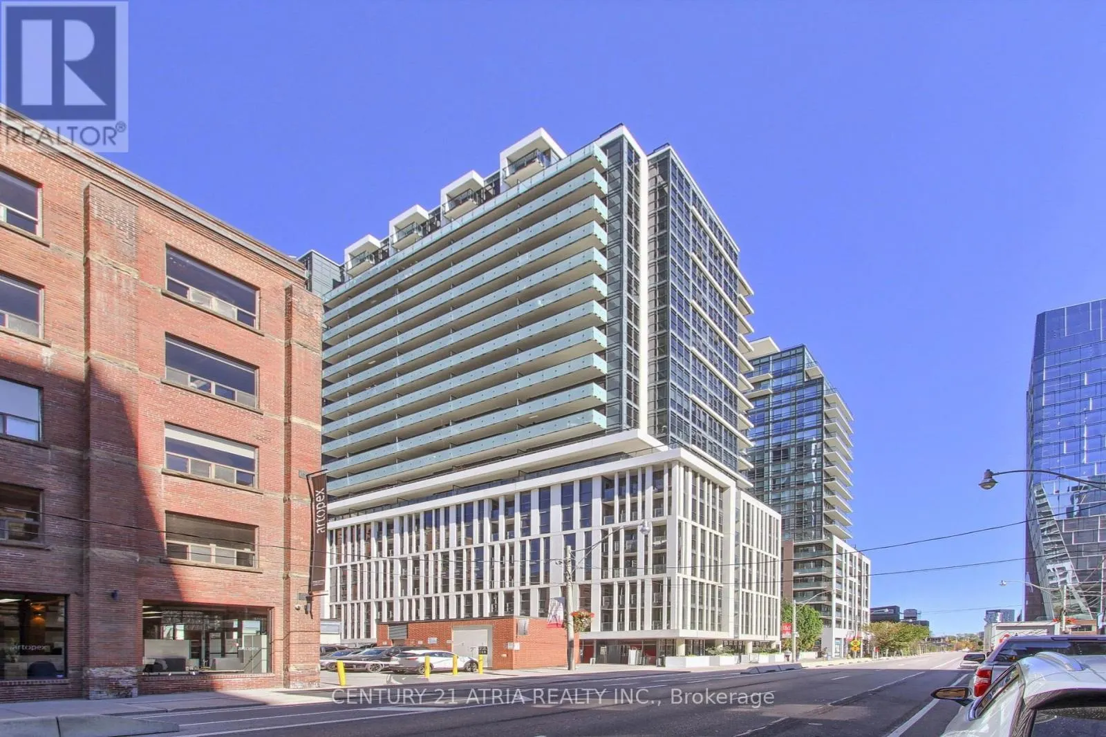 1120 - 400 ADELAIDE STREET