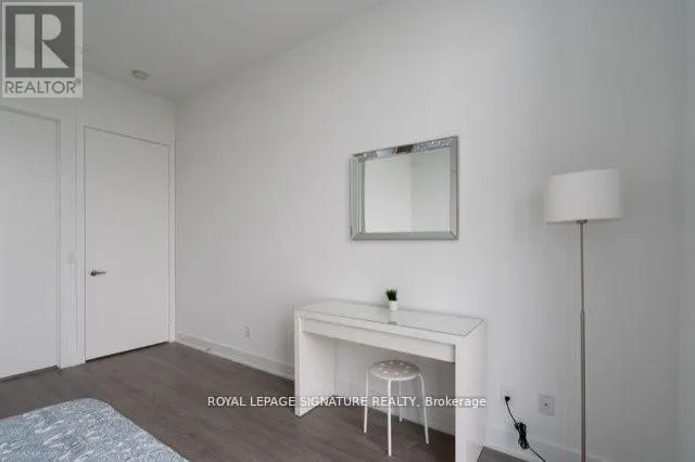 UPH03 - 5180 YONGE STREET