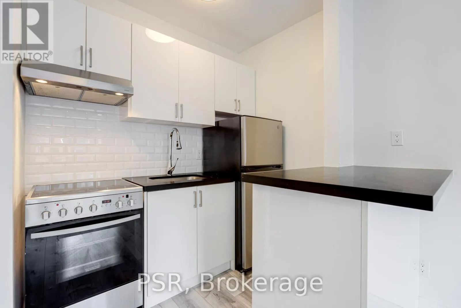 203 - 256 SHERBOURNE STREET