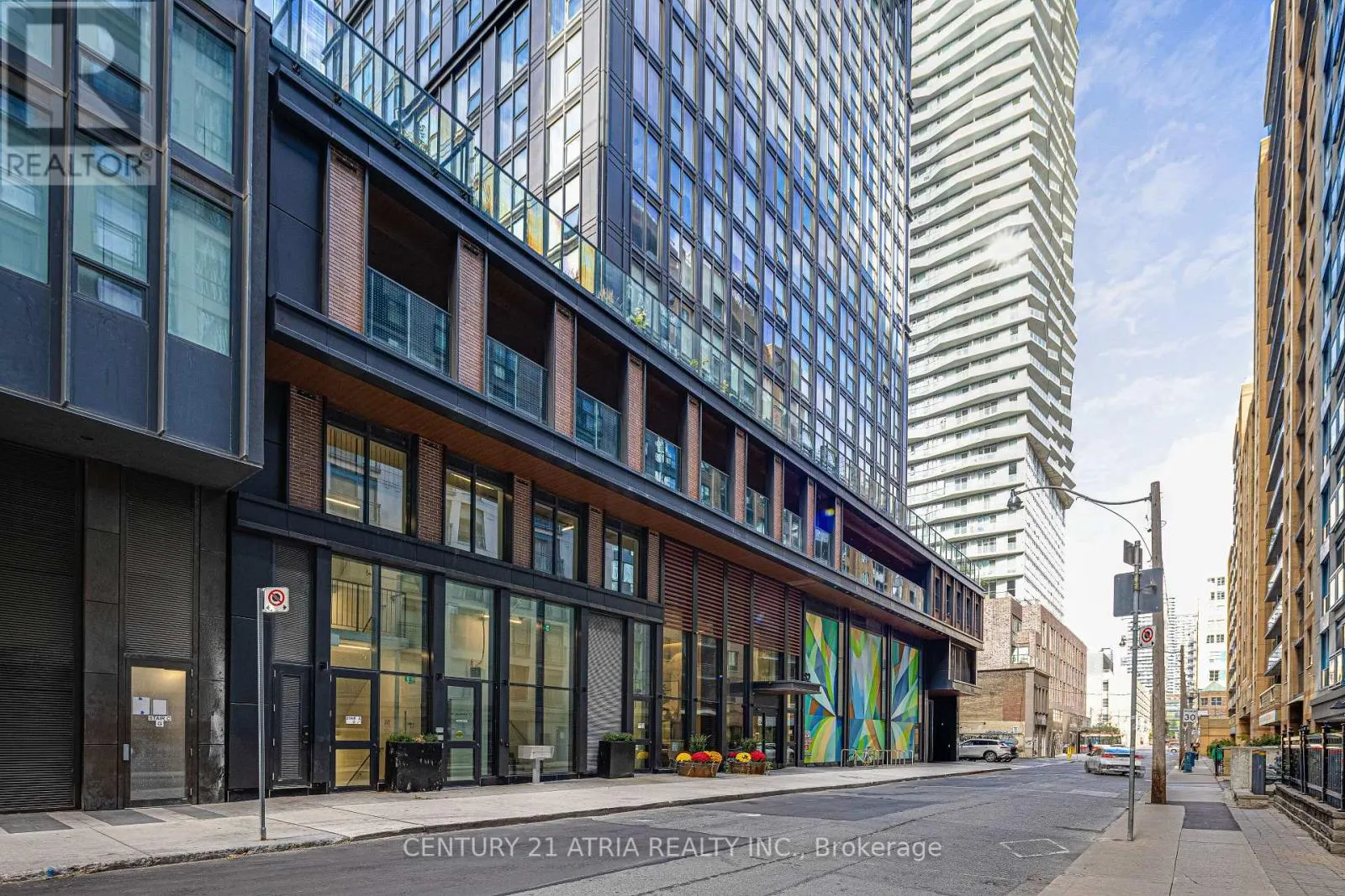2803 - 82 DALHOUSIE STREET