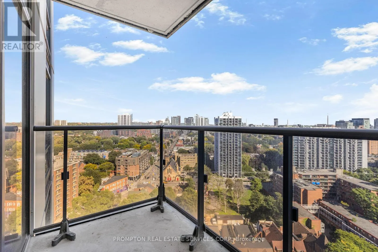 2312 - 219 DUNDAS STREET E