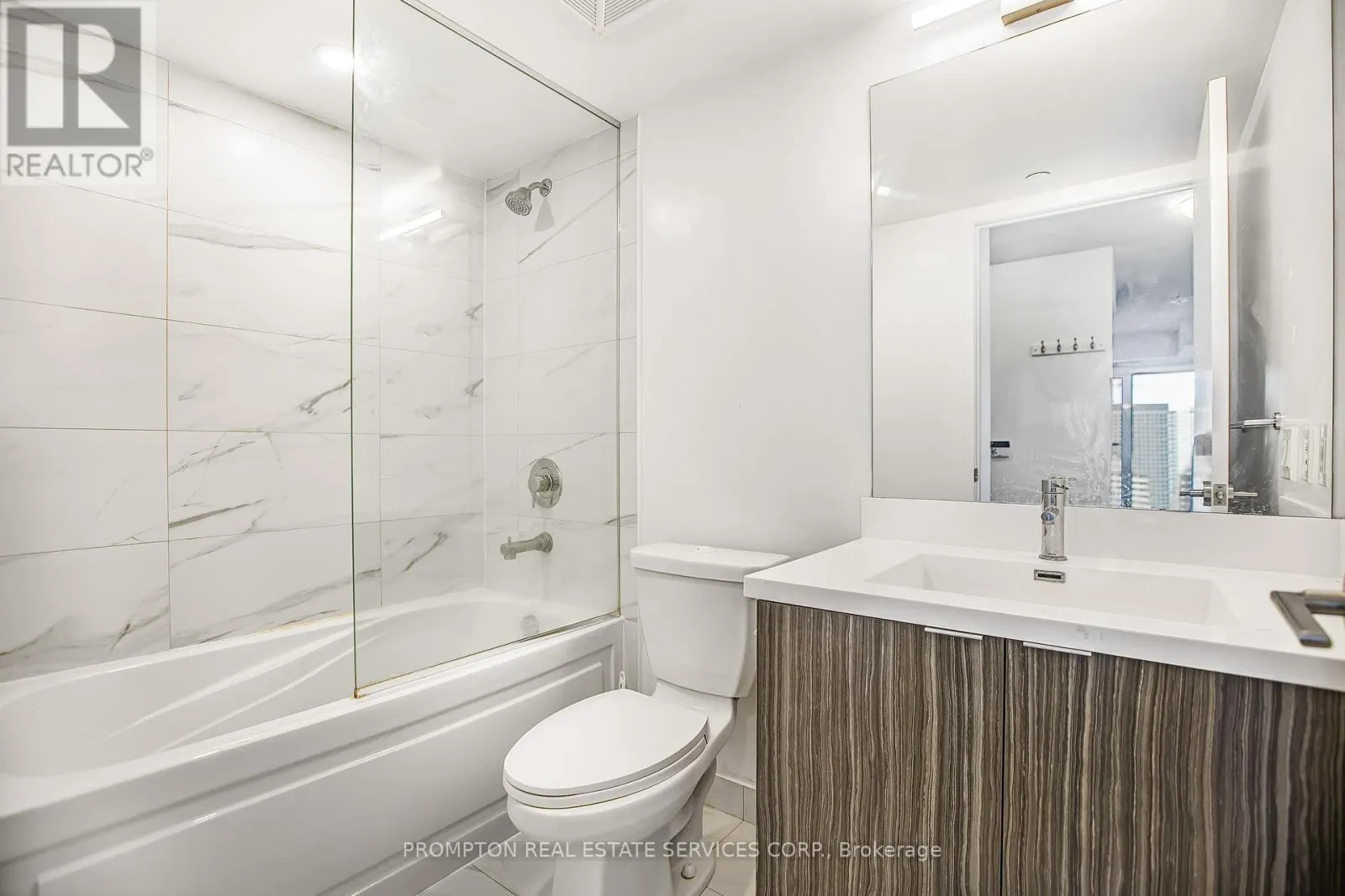 2312 - 219 DUNDAS STREET E