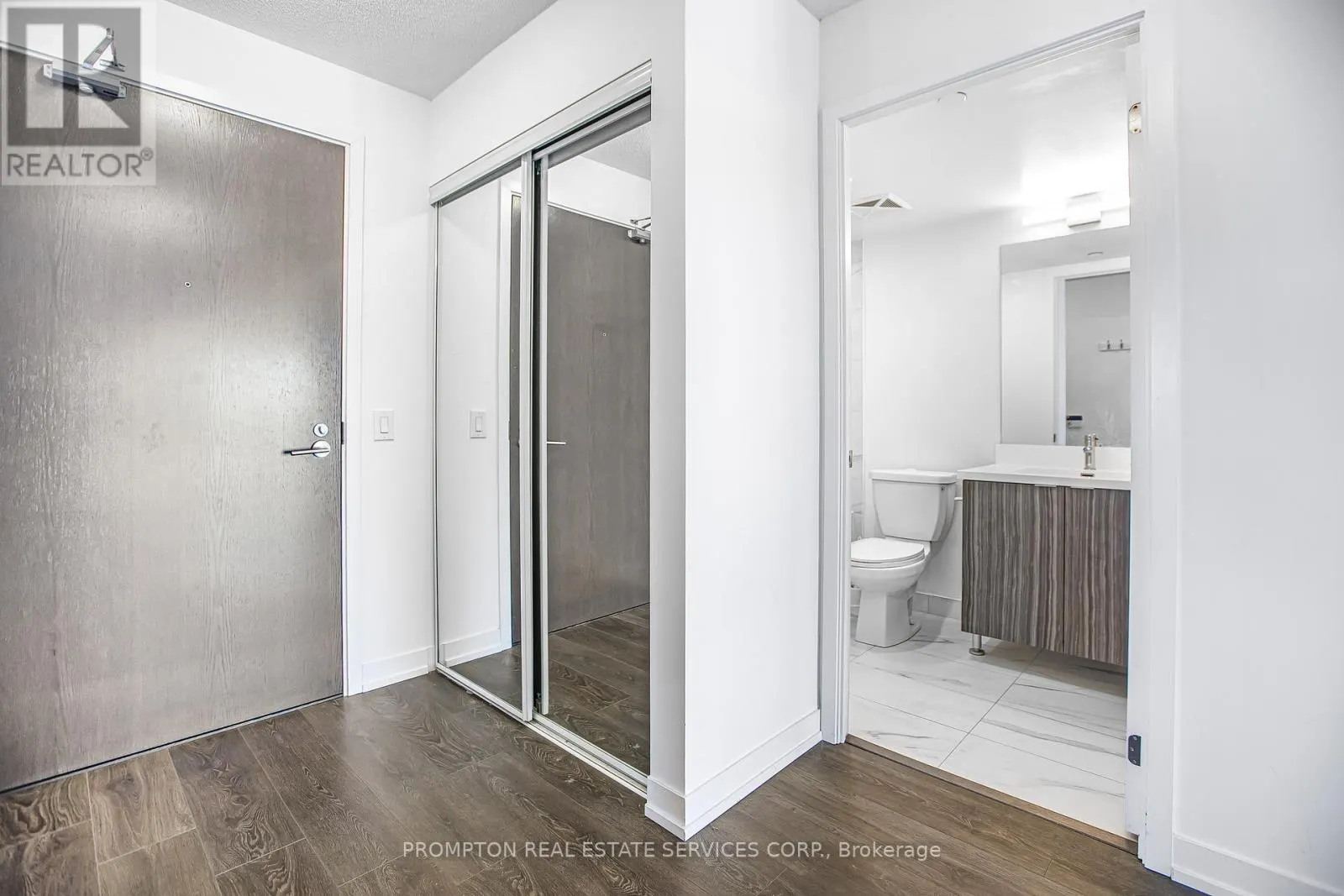 2312 - 219 DUNDAS STREET E