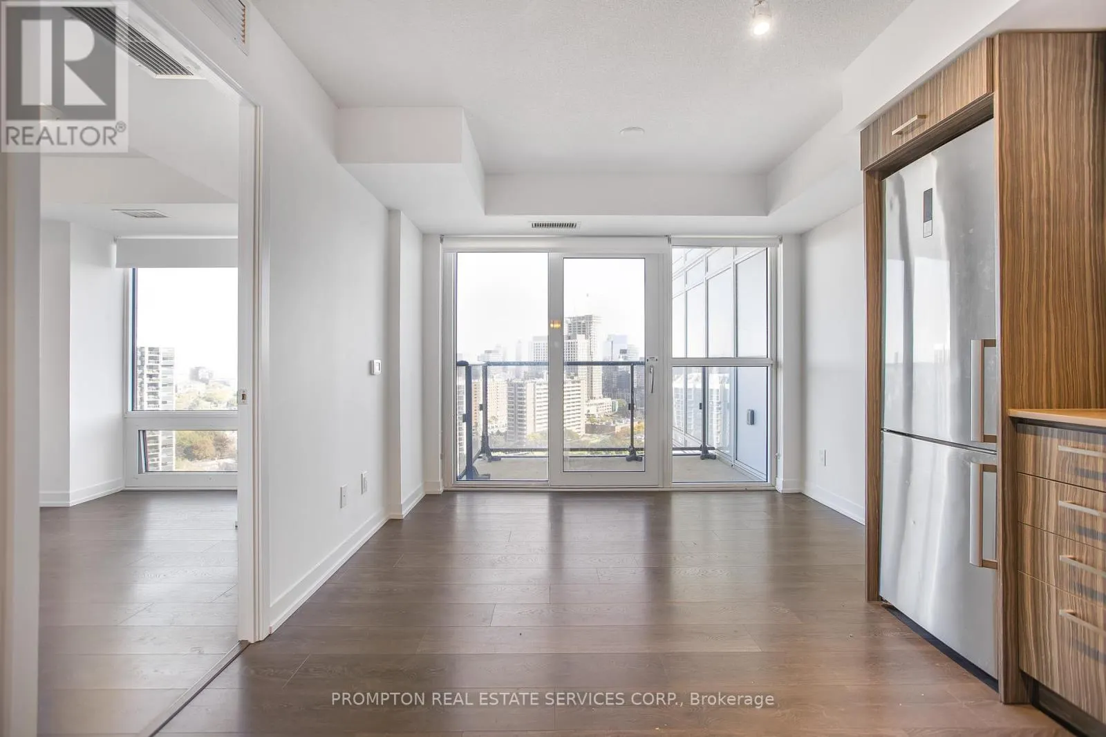 2312 - 219 DUNDAS STREET E