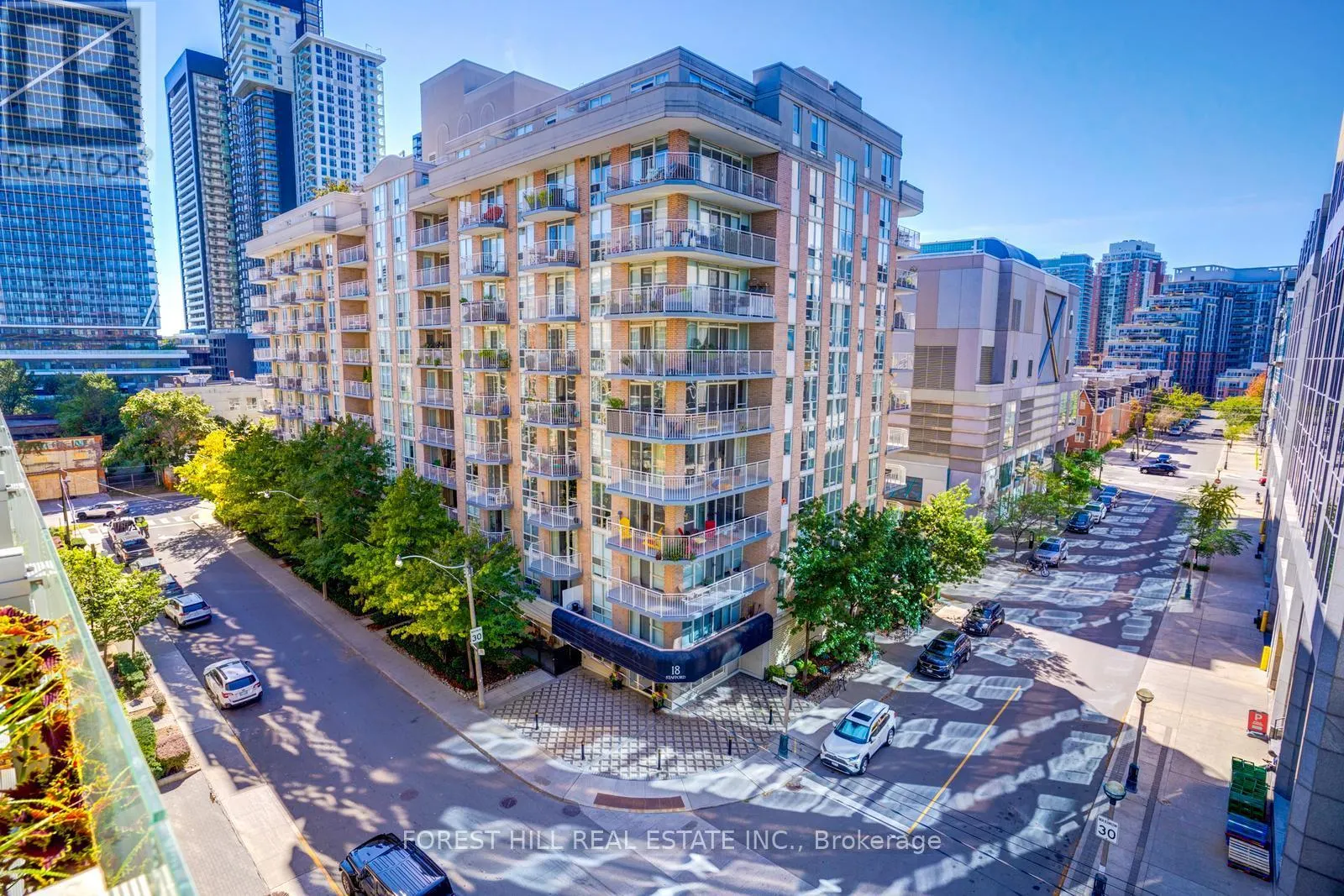 608 - 25 STAFFORD STREET