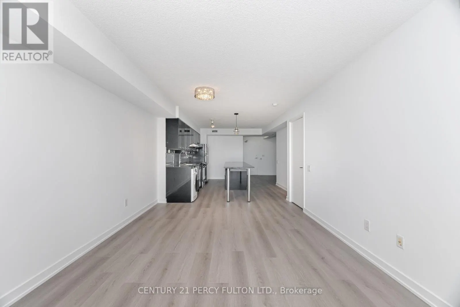 1518 - 19 SINGER COURT