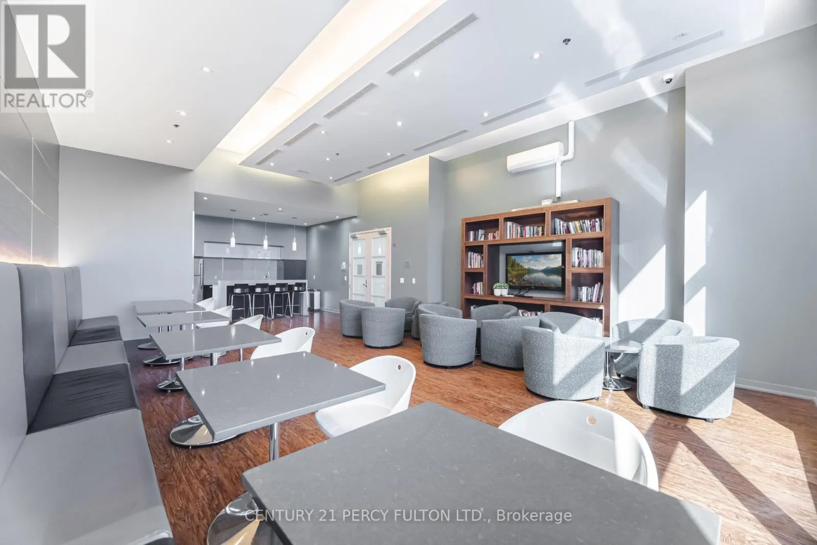 1518 - 19 SINGER COURT