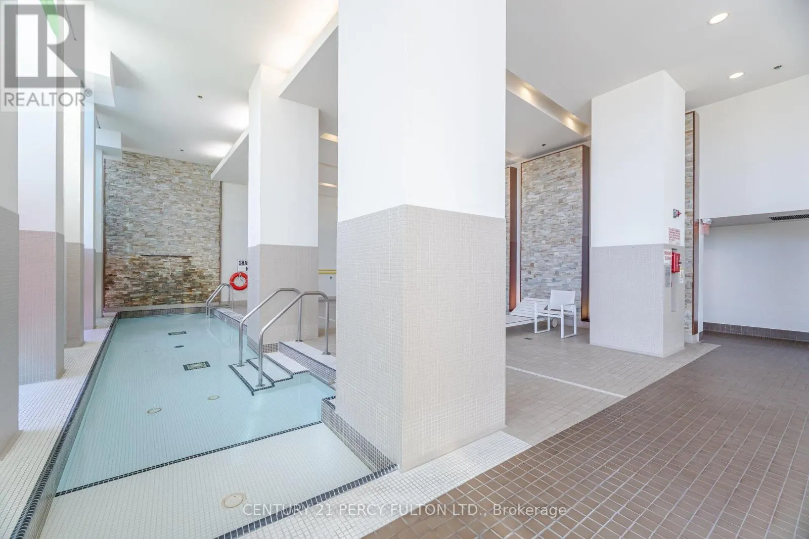 1518 - 19 SINGER COURT