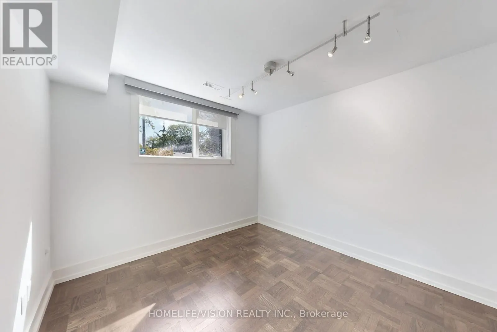92 THREE VALLEYS DRIVE