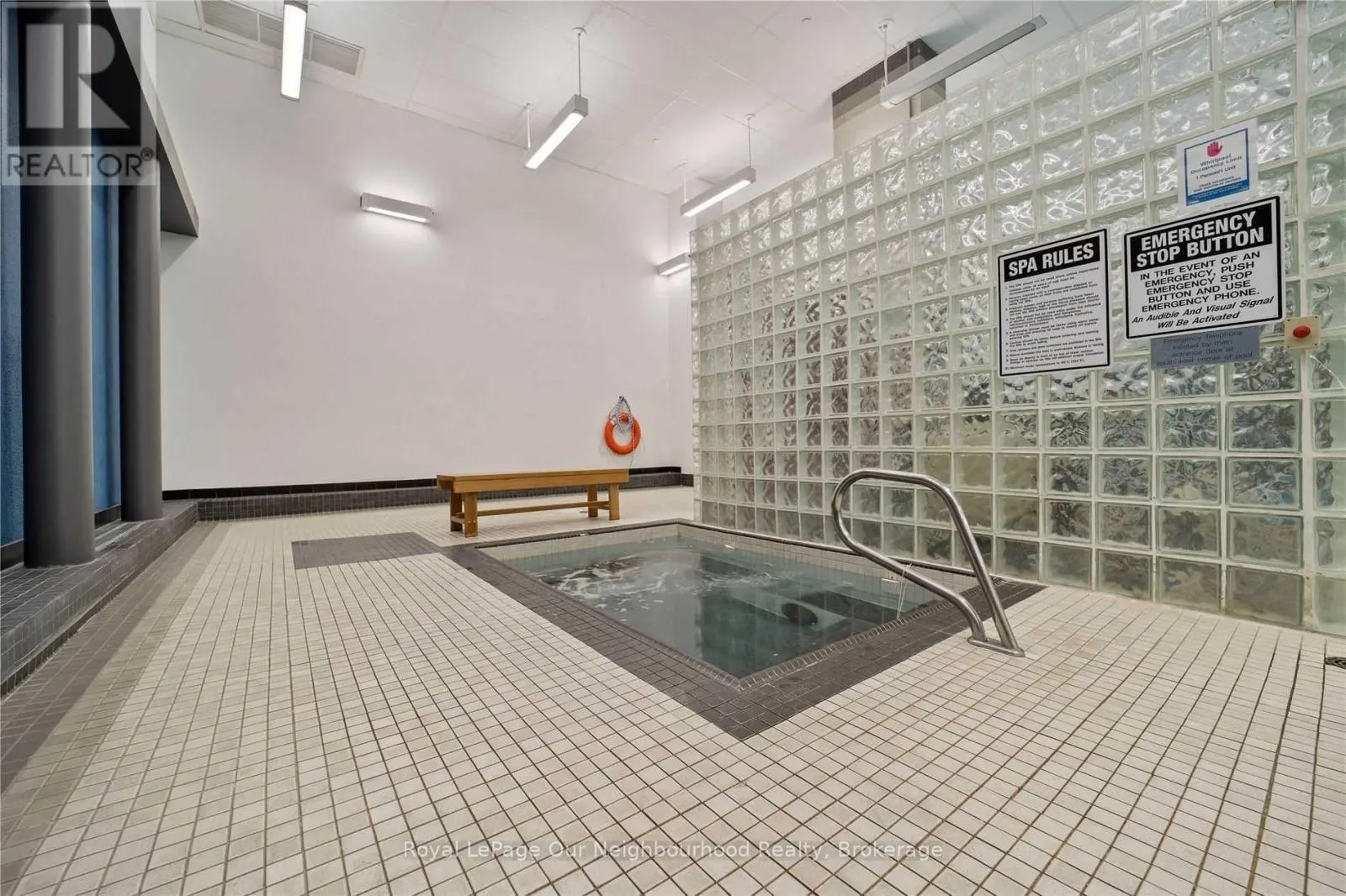 809 - 701 KING STREET W, #809