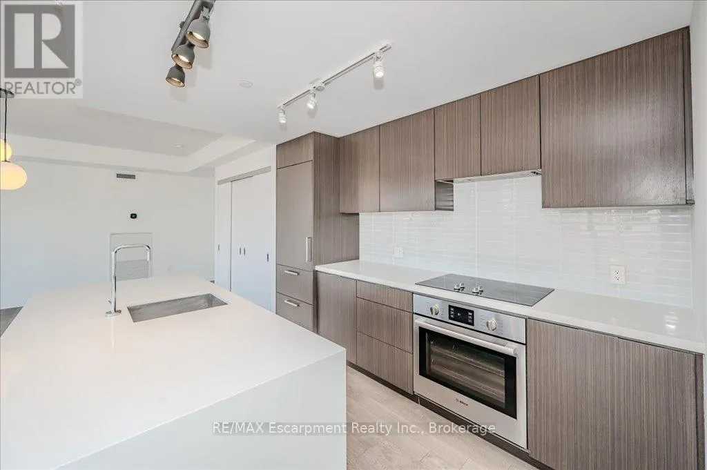 802 - 60 COLBORNE STREET, #802