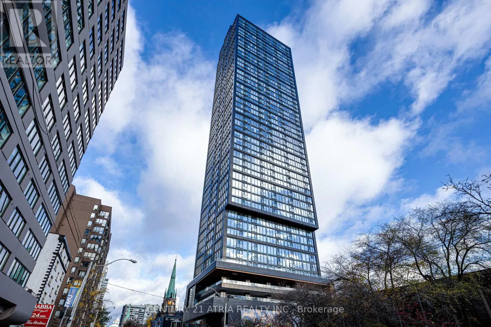 2515 - 319 JARVIS STREET