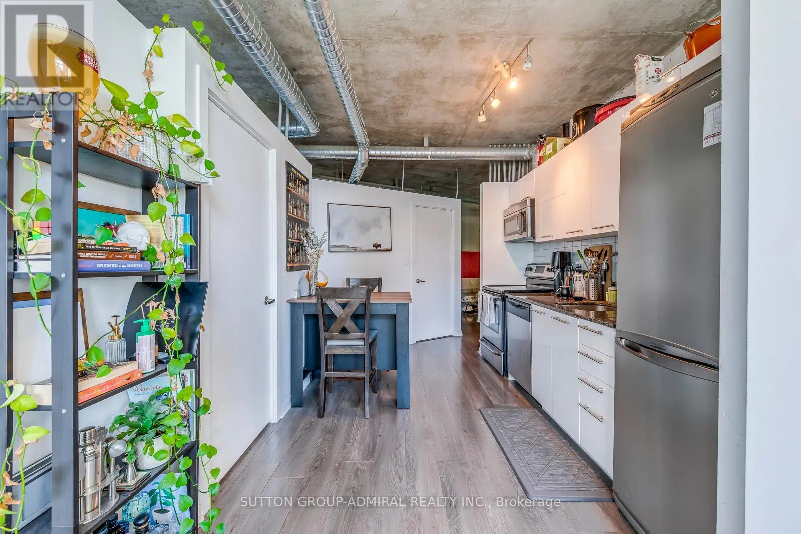 1216 - 150 SUDBURY STREET