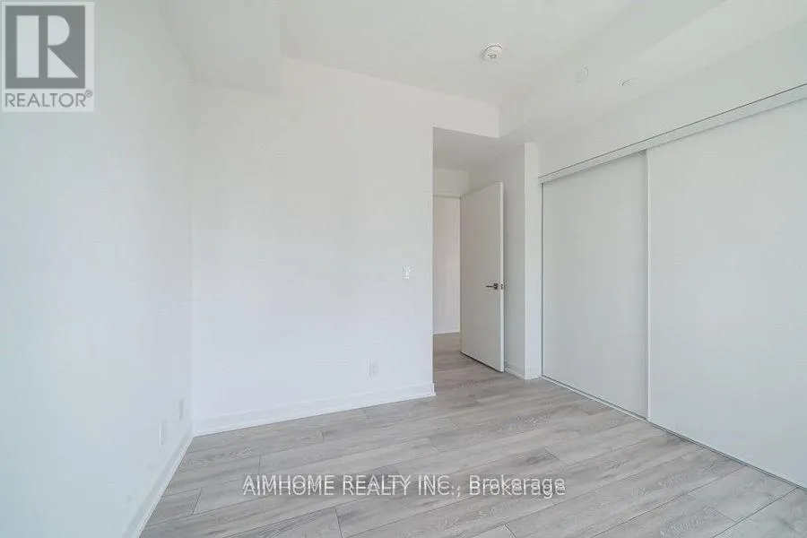 2008 - 15 HOLMES AVENUE