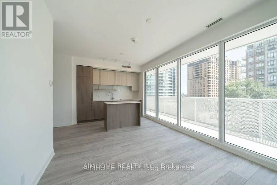 2008 - 15 HOLMES AVENUE