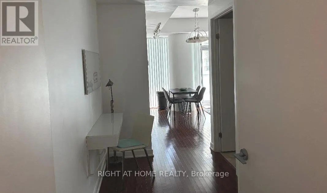 708 - 14 YORK STREET