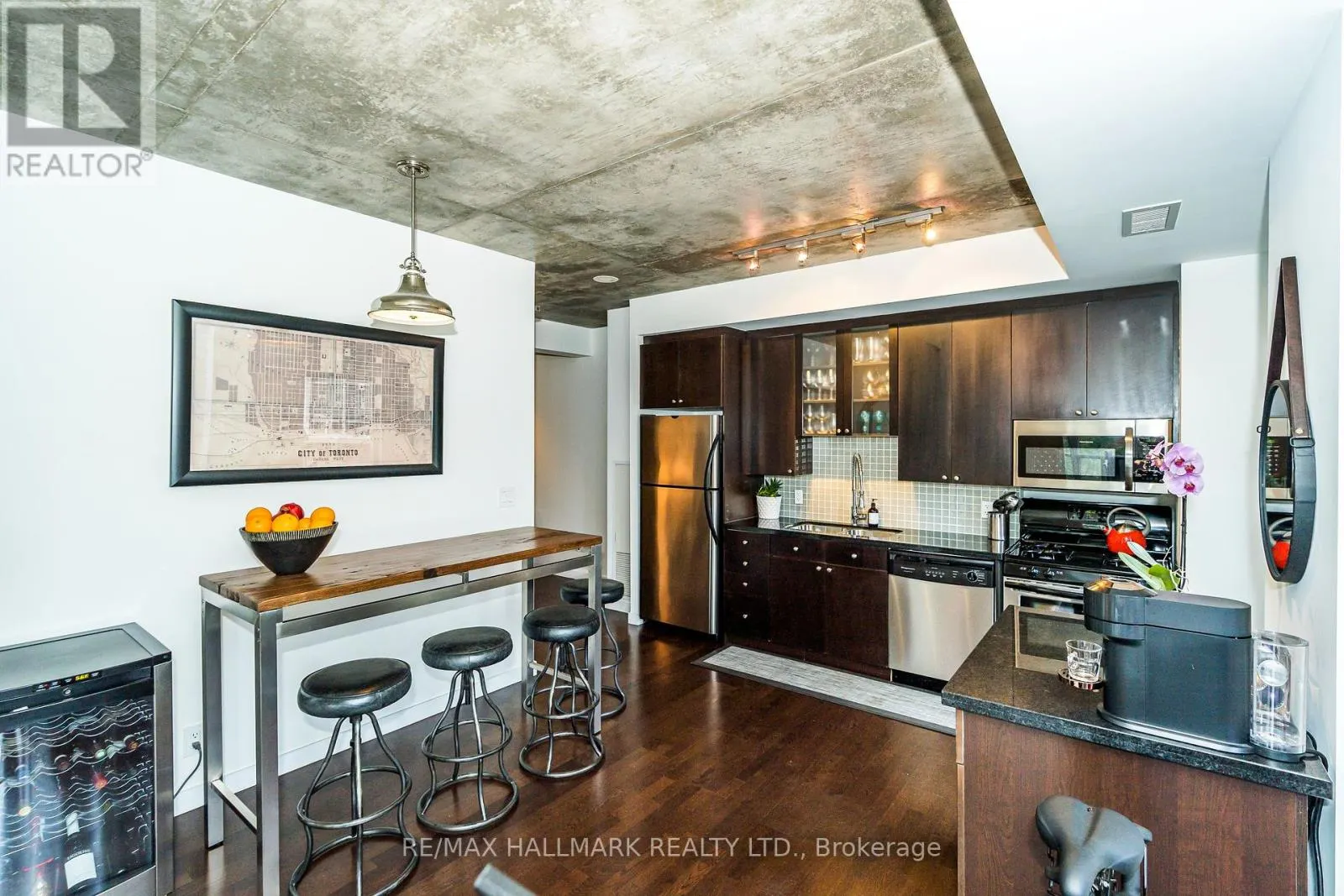 308 - 1 SHAW STREET