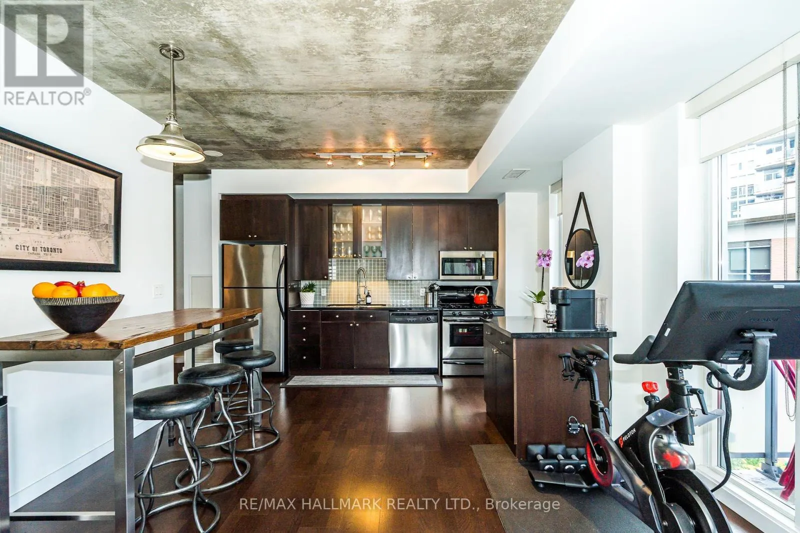 308 - 1 SHAW STREET