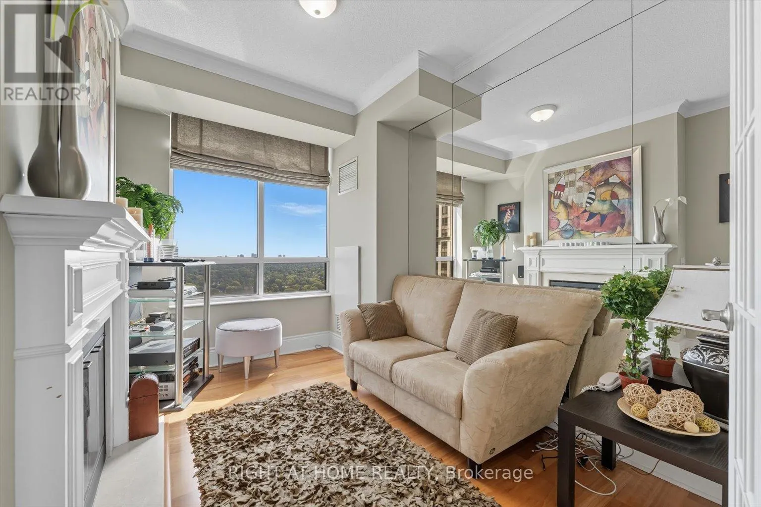 2302 - 78 HARRISON GARDEN BOULEVARD