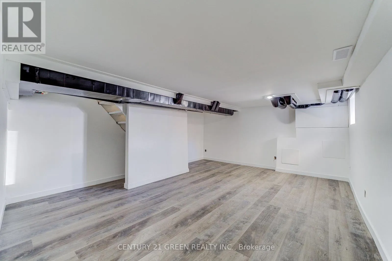 259 ROBINA AVENUE