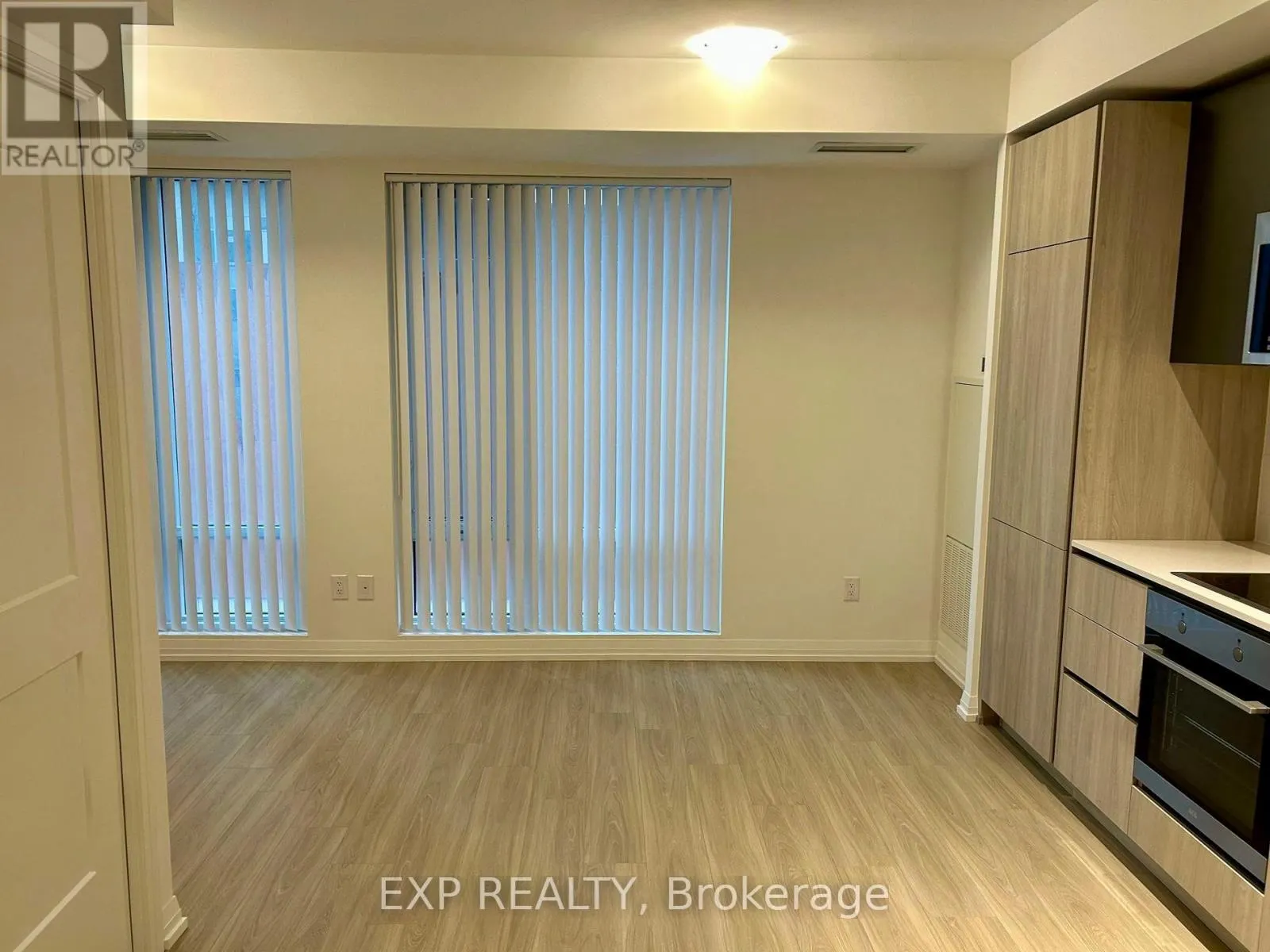 8 WIDMER STREET