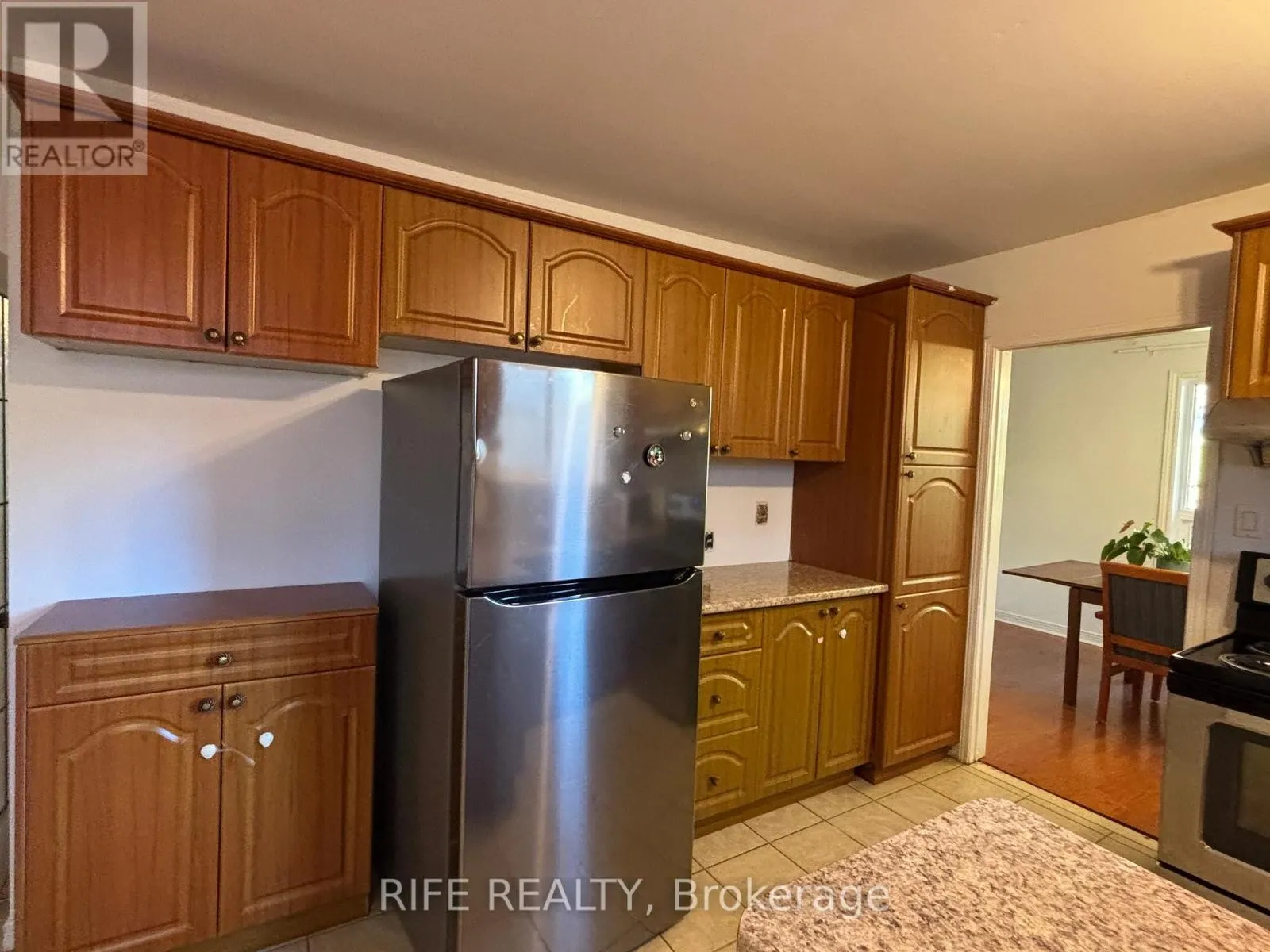 164 SHAUGHNESSY BOULEVARD