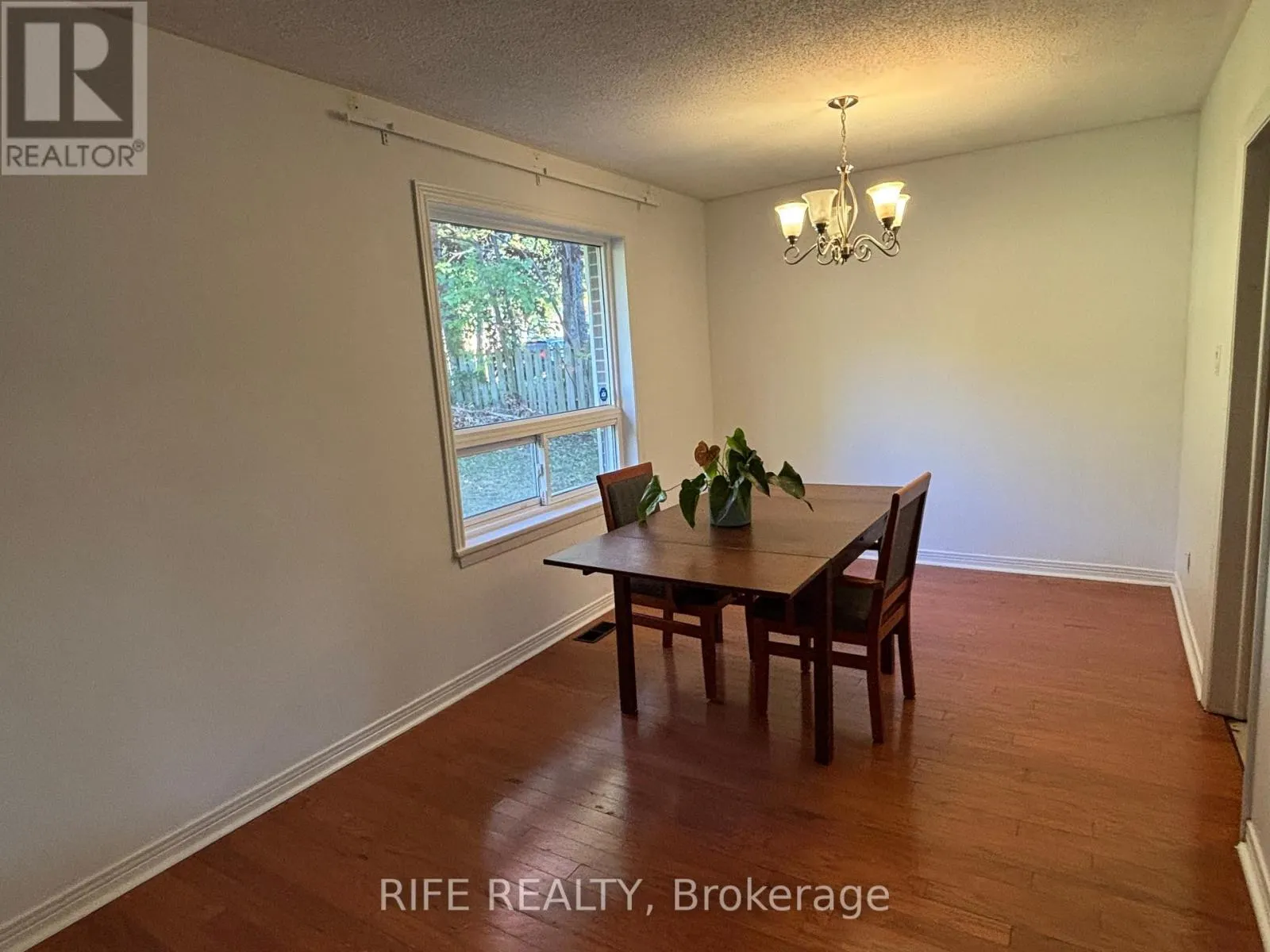 164 SHAUGHNESSY BOULEVARD