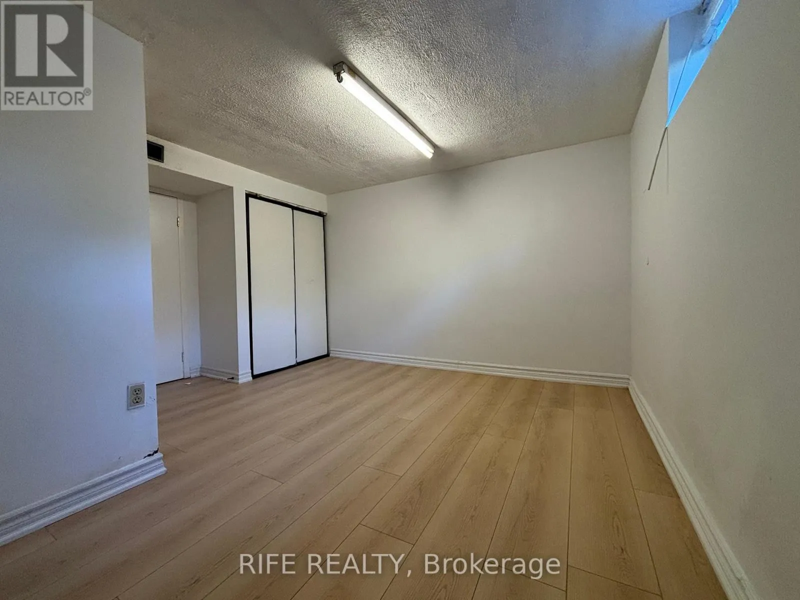 164 SHAUGHNESSY BOULEVARD