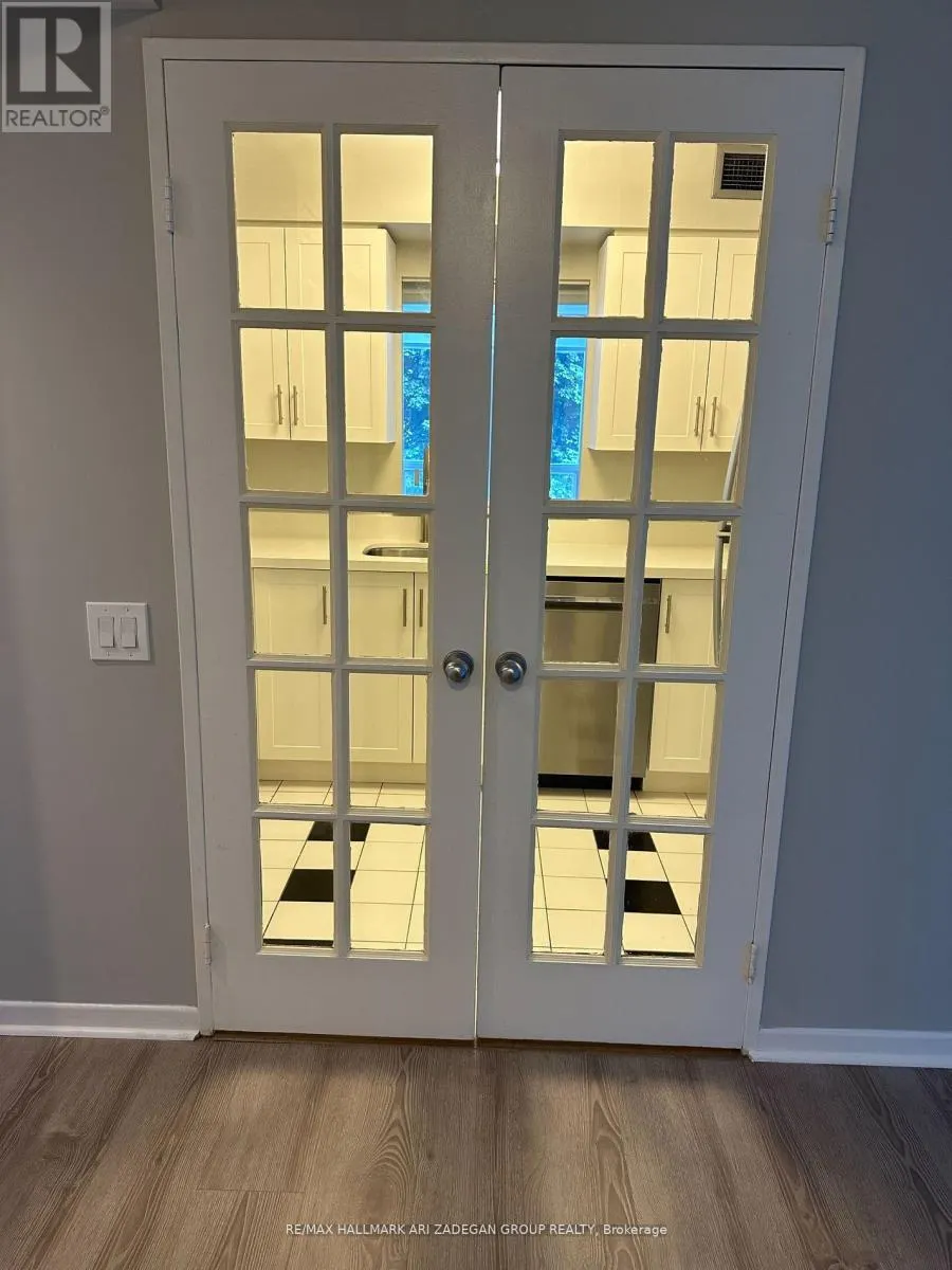 312 - 21 OVERLEA BOULEVARD