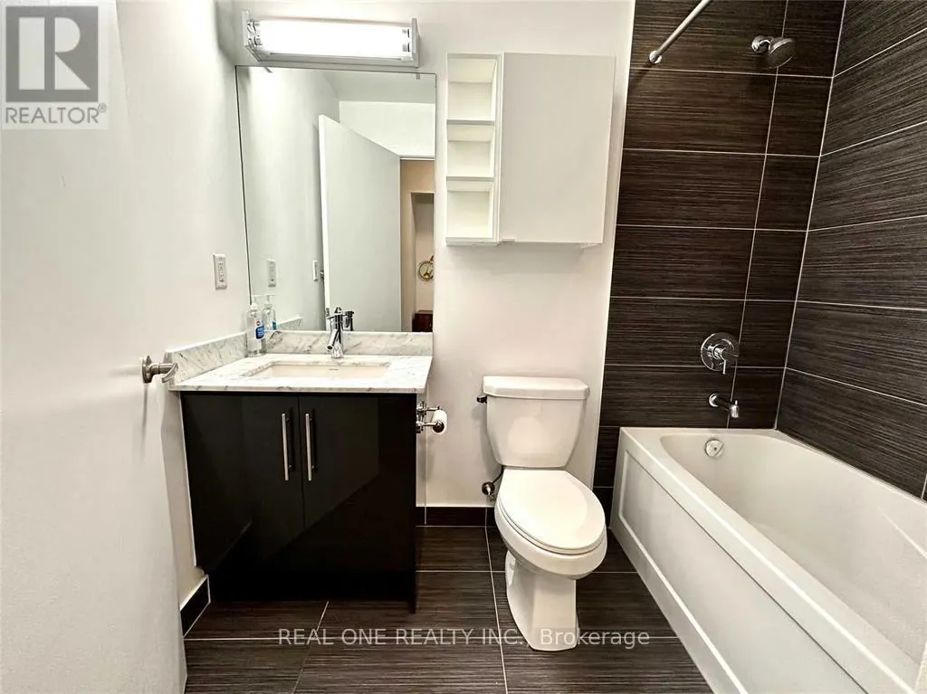 1004 - 58 ORCHARD VIEW BOULEVARD