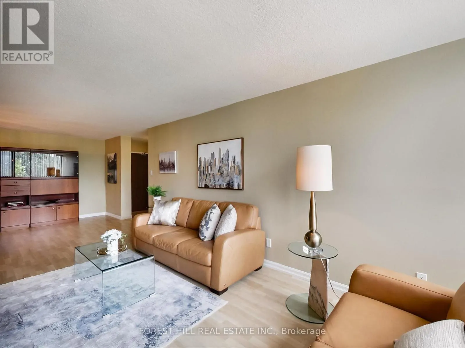 305 - 133 TORRESDALE AVENUE