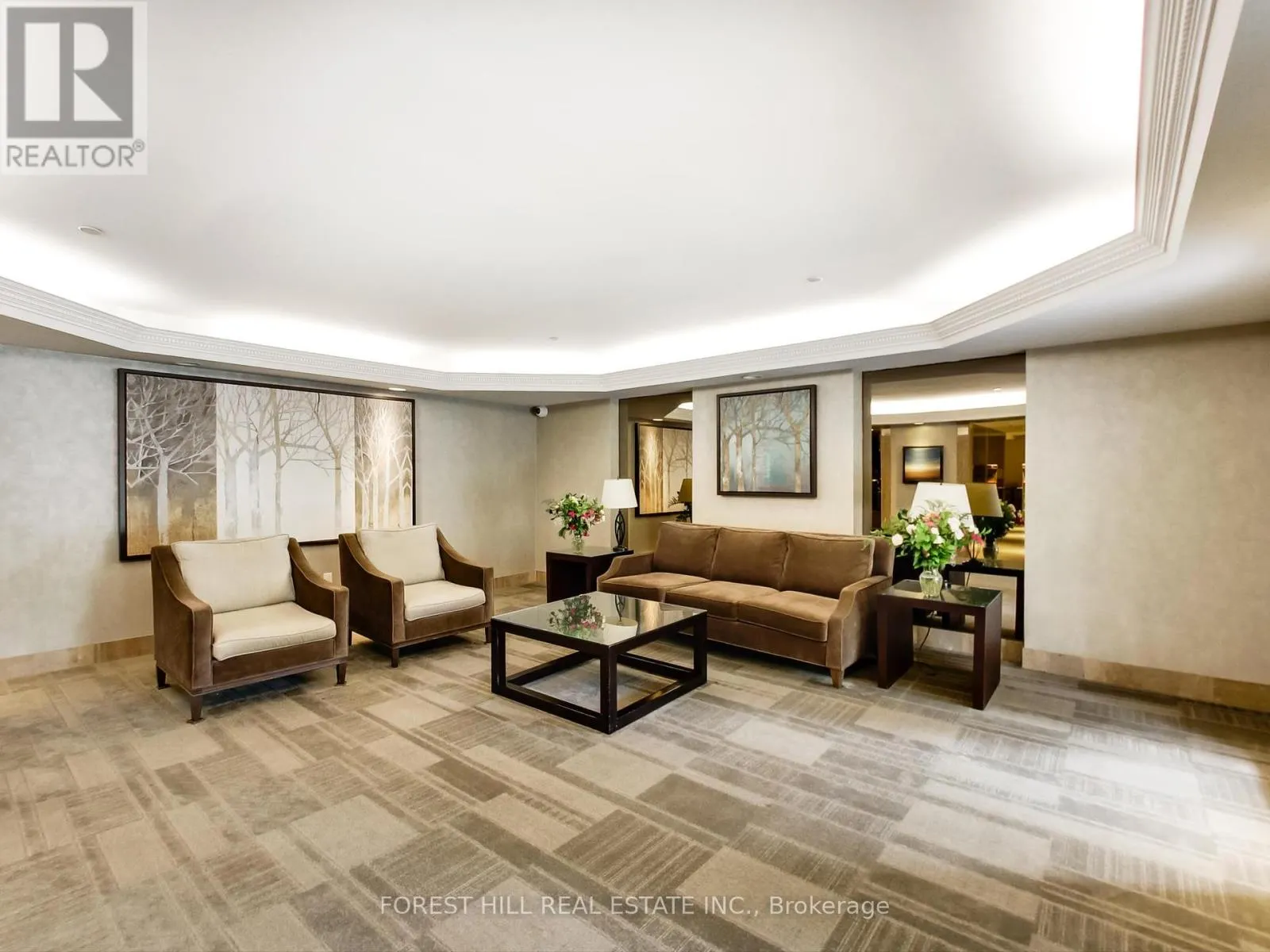 305 - 133 TORRESDALE AVENUE
