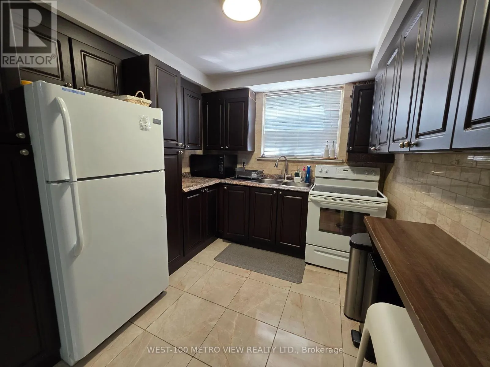 LOWER - 146 OVERBROOK PLACE
