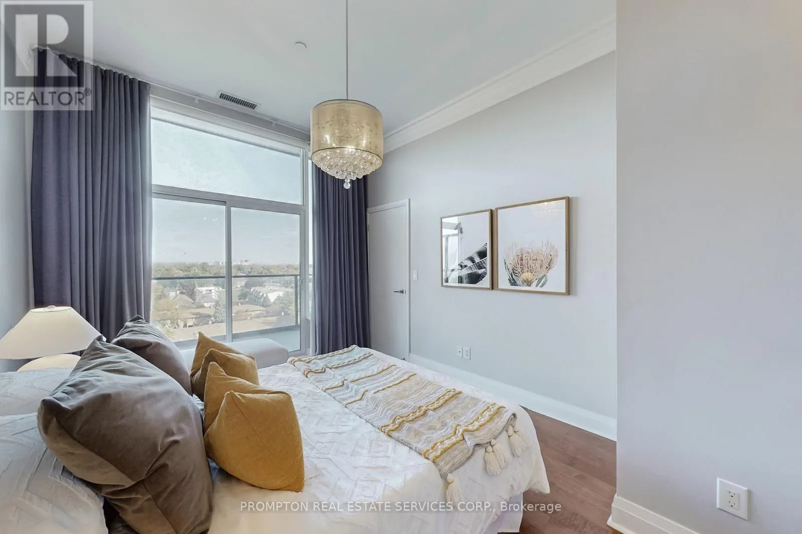 PH703 - 399 SPRING GARDEN AVENUE
