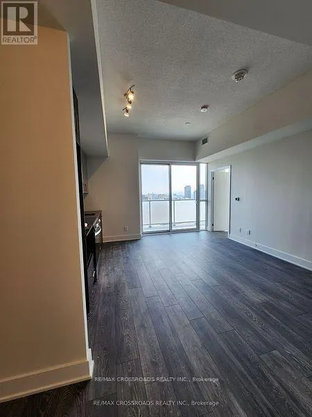 2710 - 188 FAIRVIEW MALL DRIVE