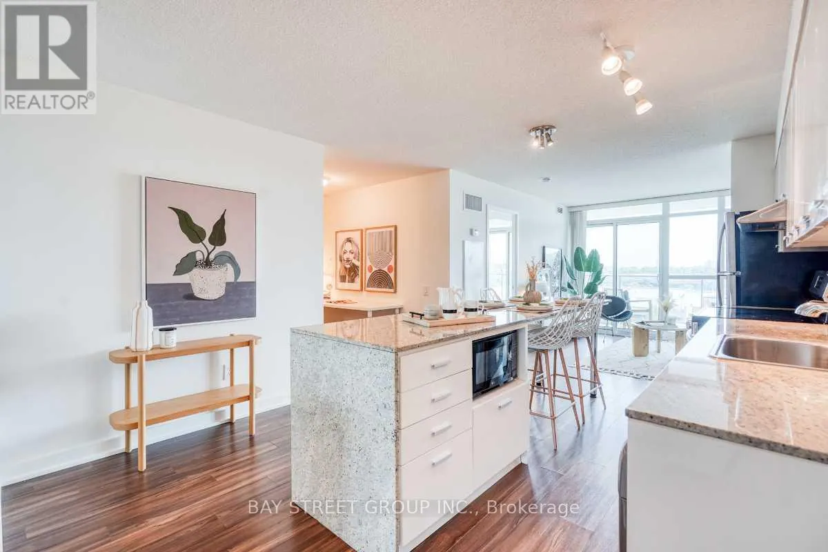 512 - 29 SINGER COURT