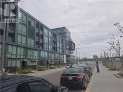 N105 - 455 FRONT STREET E