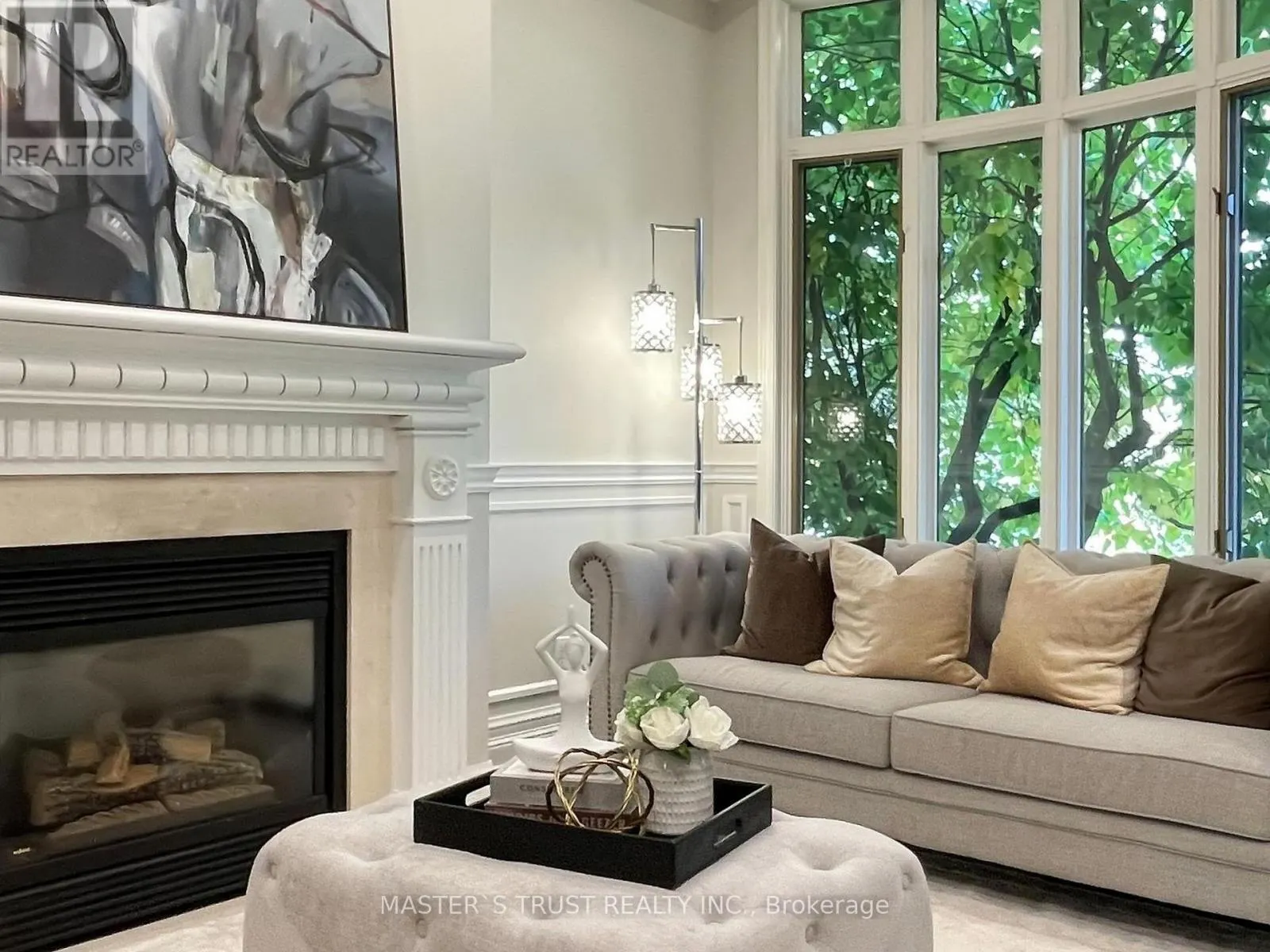 11 - 260 RUSSELL HILL ROAD