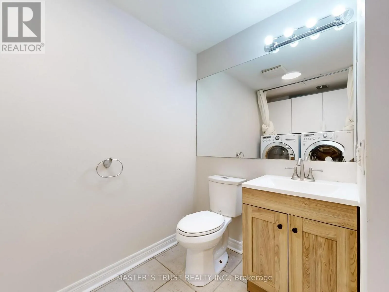 11 - 260 RUSSELL HILL ROAD