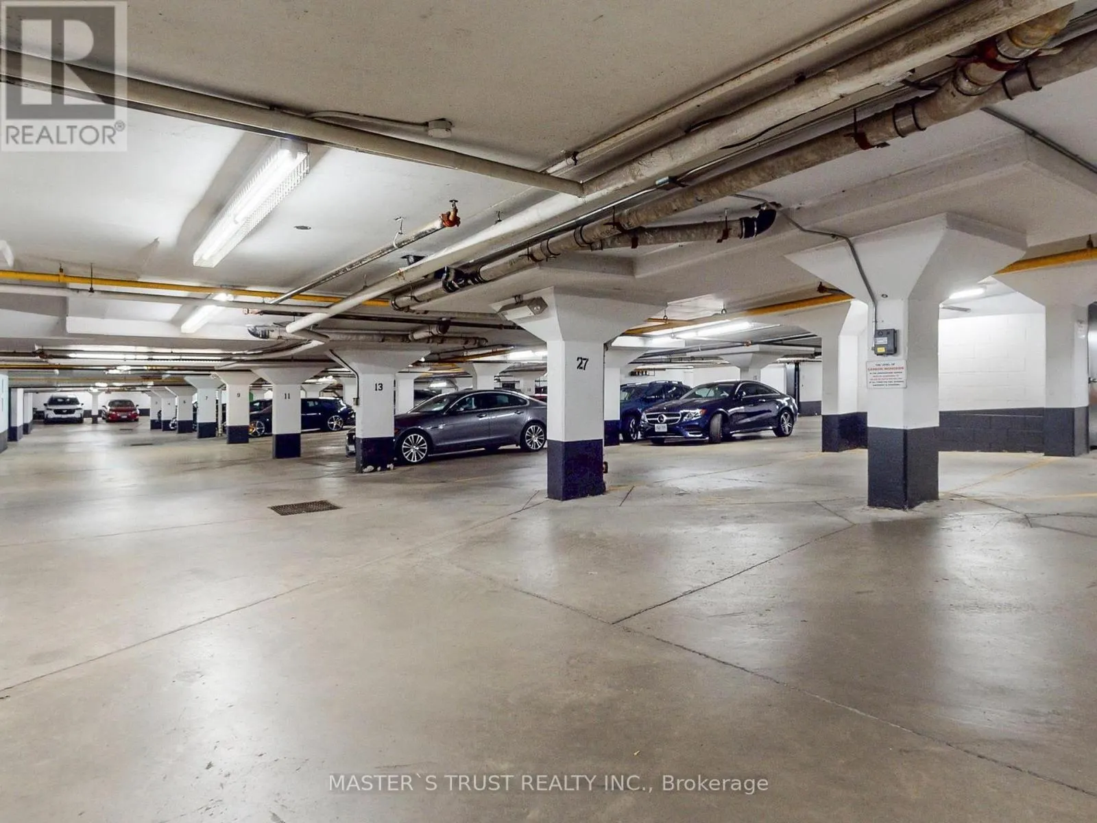 11 - 260 RUSSELL HILL ROAD
