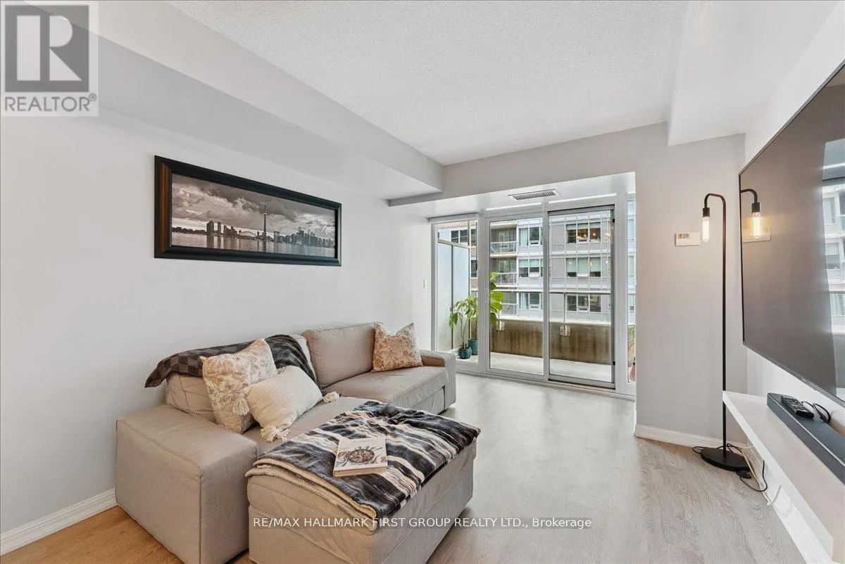 1018 - 65 EAST LIBERTY STREET, #1018
