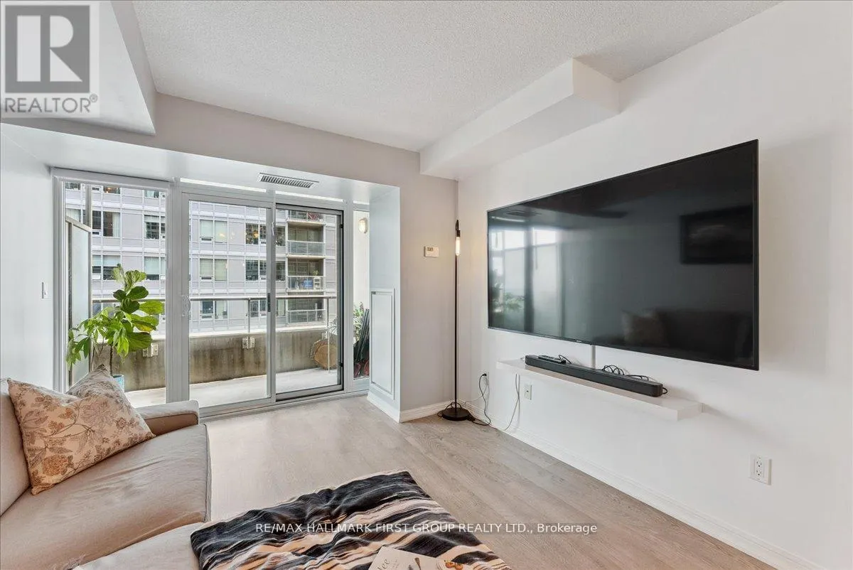 1018 - 65 EAST LIBERTY STREET, #1018