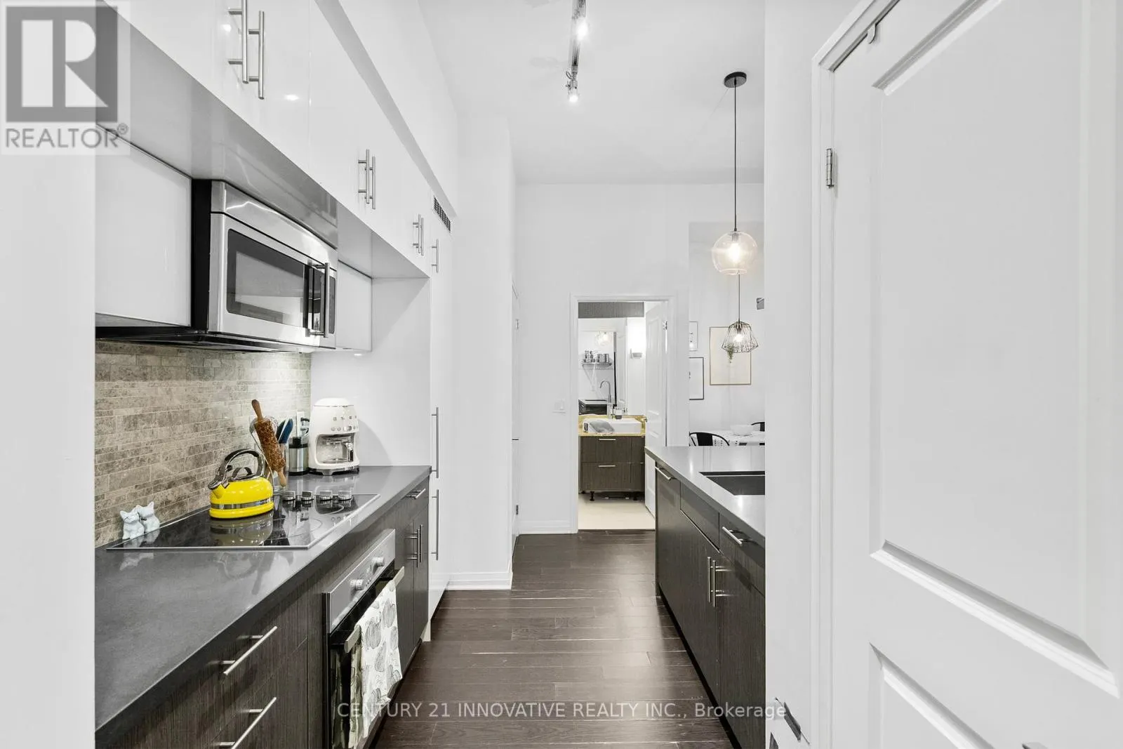 507 - 8 MERCER STREET