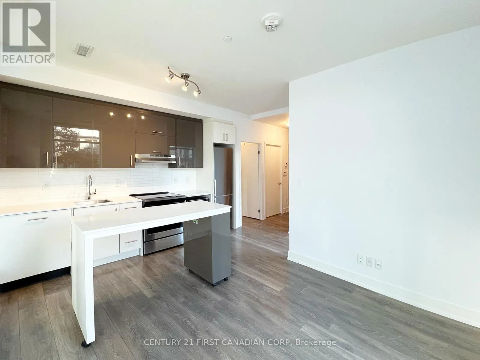 107 - 180 FAIRVIEW MALL DRIVE, #107