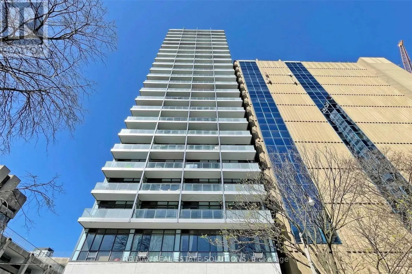 1303 - 210 SIMCOE STREET