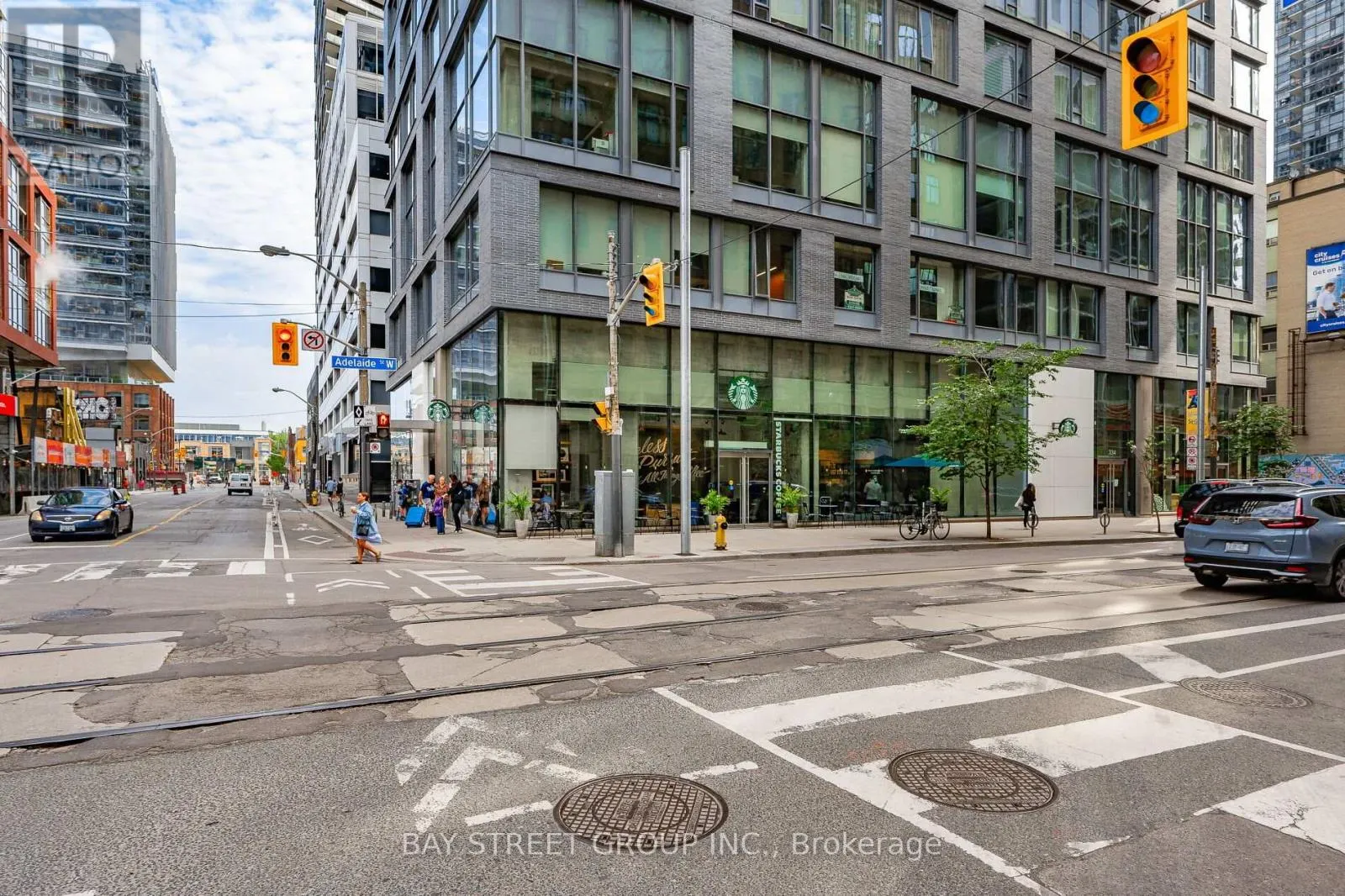 601 - 101 PETER STREET