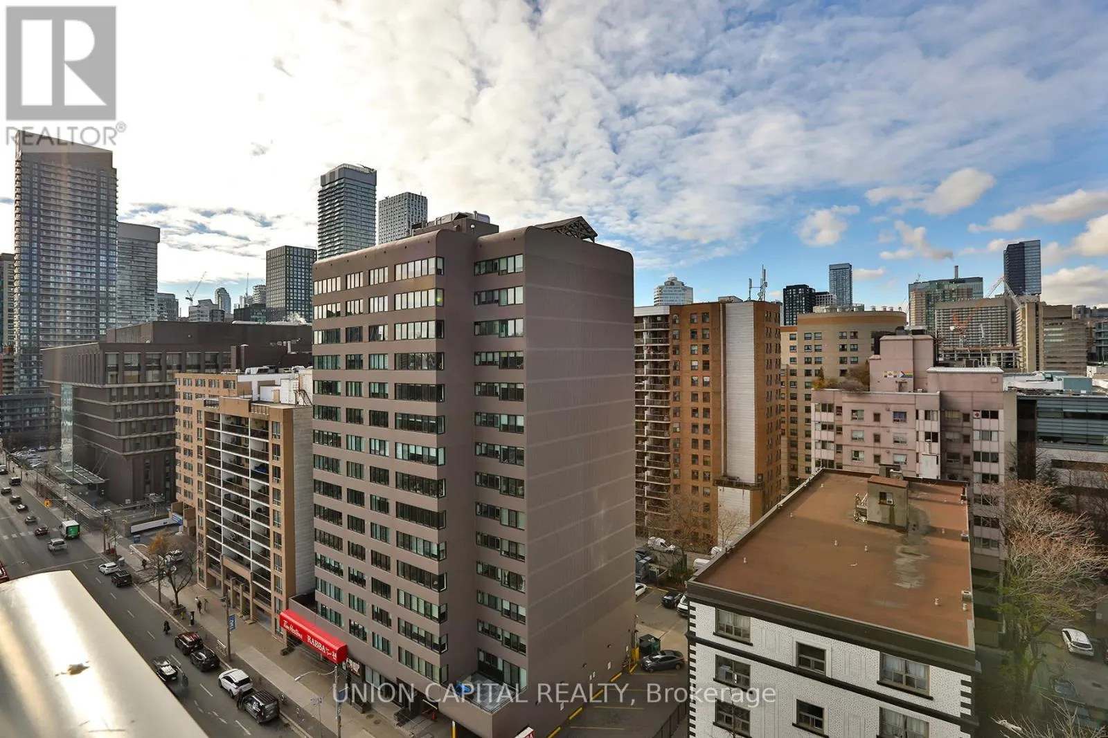 1005 - 319 JARVIS STREET
